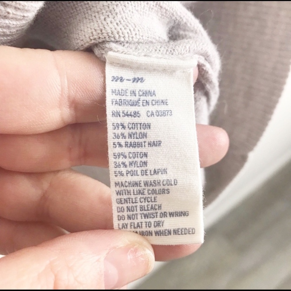 🎉4/$25 AE | Cardigan - Picture 4 of 4